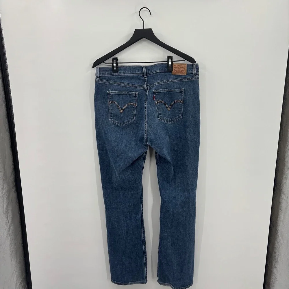 Levi Strauss & Co Mens‎ 32x34 Classic Bootcut Jeans Medium Wash Blue 39252-0002